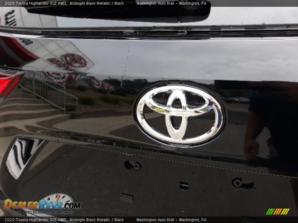 2020 Toyota Highlander XLE AWD Midnight Black Metallic / Black Photo #33