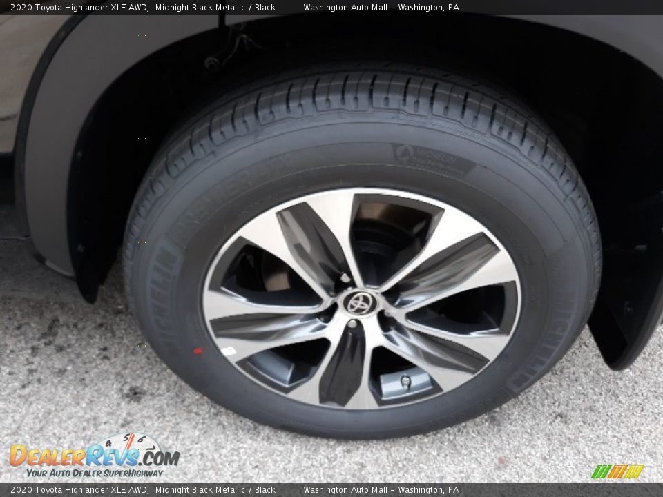 2020 Toyota Highlander XLE AWD Midnight Black Metallic / Black Photo #35