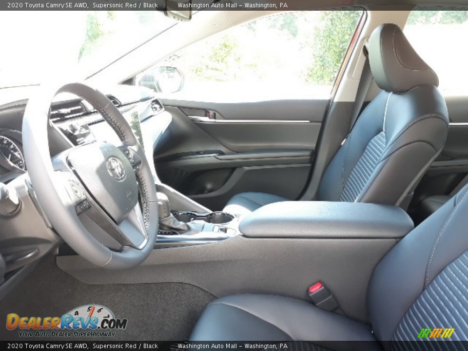 Front Seat of 2020 Toyota Camry SE AWD Photo #17