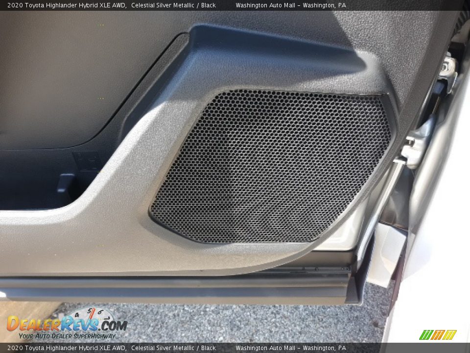 2020 Toyota Highlander Hybrid XLE AWD Celestial Silver Metallic / Black Photo #5