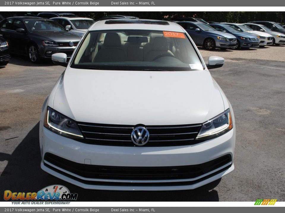 2017 Volkswagen Jetta SE Pure White / Cornsilk Beige Photo #3