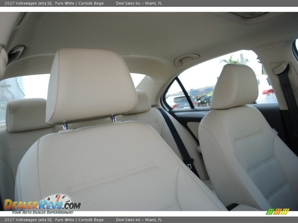 2017 Volkswagen Jetta SE Pure White / Cornsilk Beige Photo #19