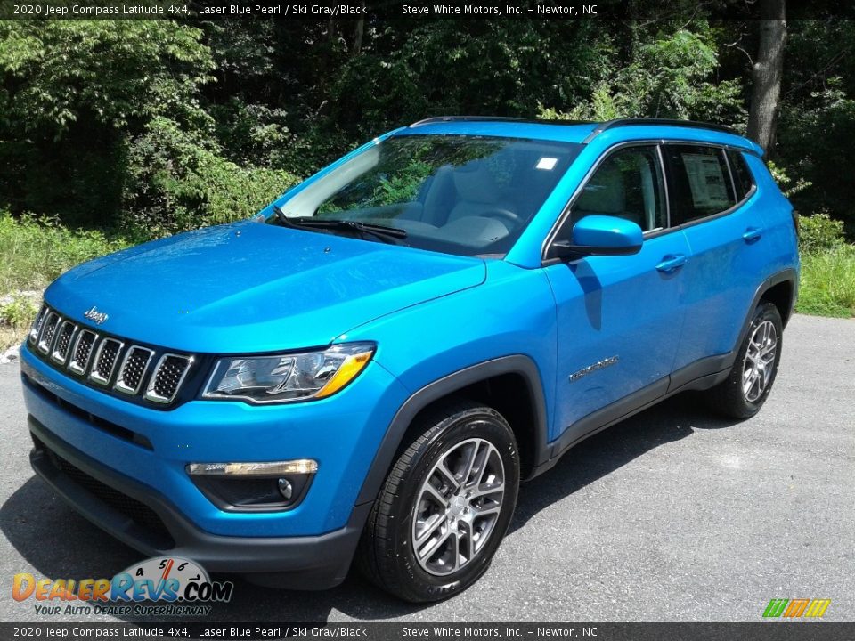 2020 Jeep Compass Latitude 4x4 Laser Blue Pearl / Ski Gray/Black Photo #2