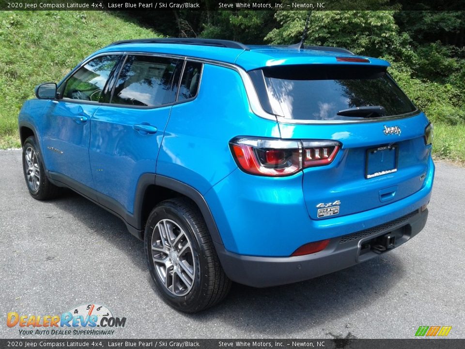 2020 Jeep Compass Latitude 4x4 Laser Blue Pearl / Ski Gray/Black Photo #8