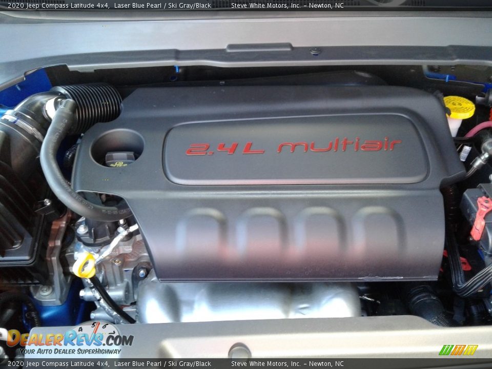 2020 Jeep Compass Latitude 4x4 Laser Blue Pearl / Ski Gray/Black Photo #9