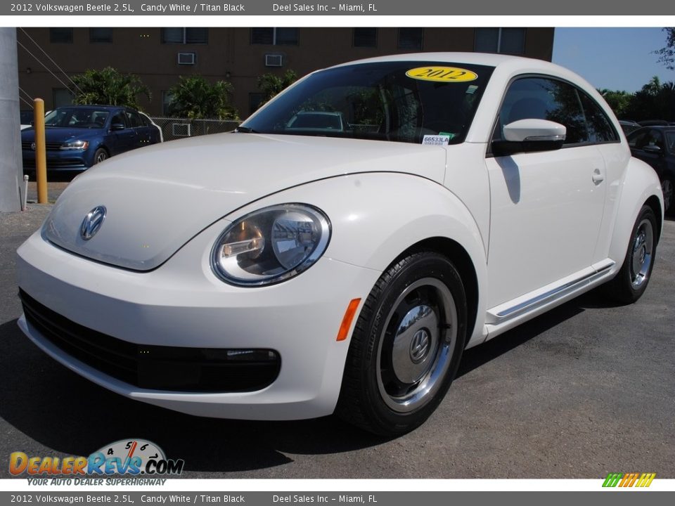 2012 Volkswagen Beetle 2.5L Candy White / Titan Black Photo #5