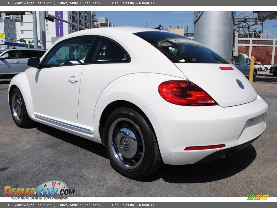 2012 Volkswagen Beetle 2.5L Candy White / Titan Black Photo #7