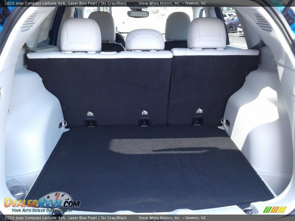 2020 Jeep Compass Latitude 4x4 Laser Blue Pearl / Ski Gray/Black Photo #13