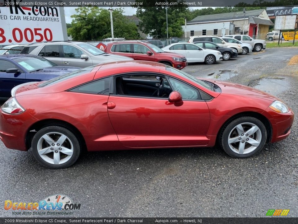 2009 Mitsubishi Eclipse GS Coupe Sunset Pearlescent Pearl / Dark Charcoal Photo #2