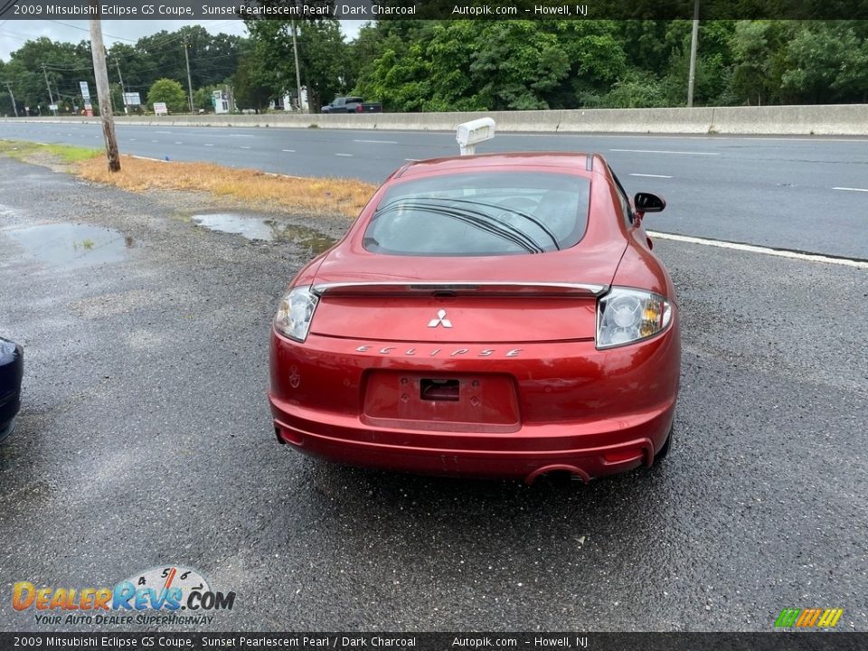 2009 Mitsubishi Eclipse GS Coupe Sunset Pearlescent Pearl / Dark Charcoal Photo #4