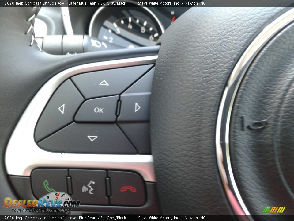 2020 Jeep Compass Latitude 4x4 Laser Blue Pearl / Ski Gray/Black Photo #17