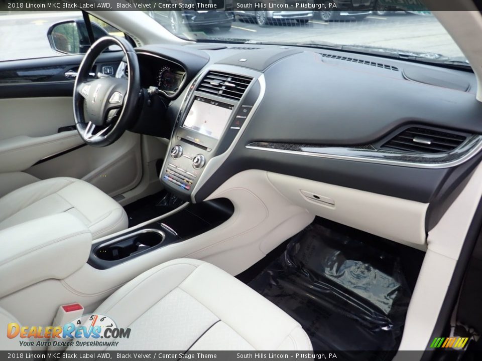 Dashboard of 2018 Lincoln MKC Black Label AWD Photo #12