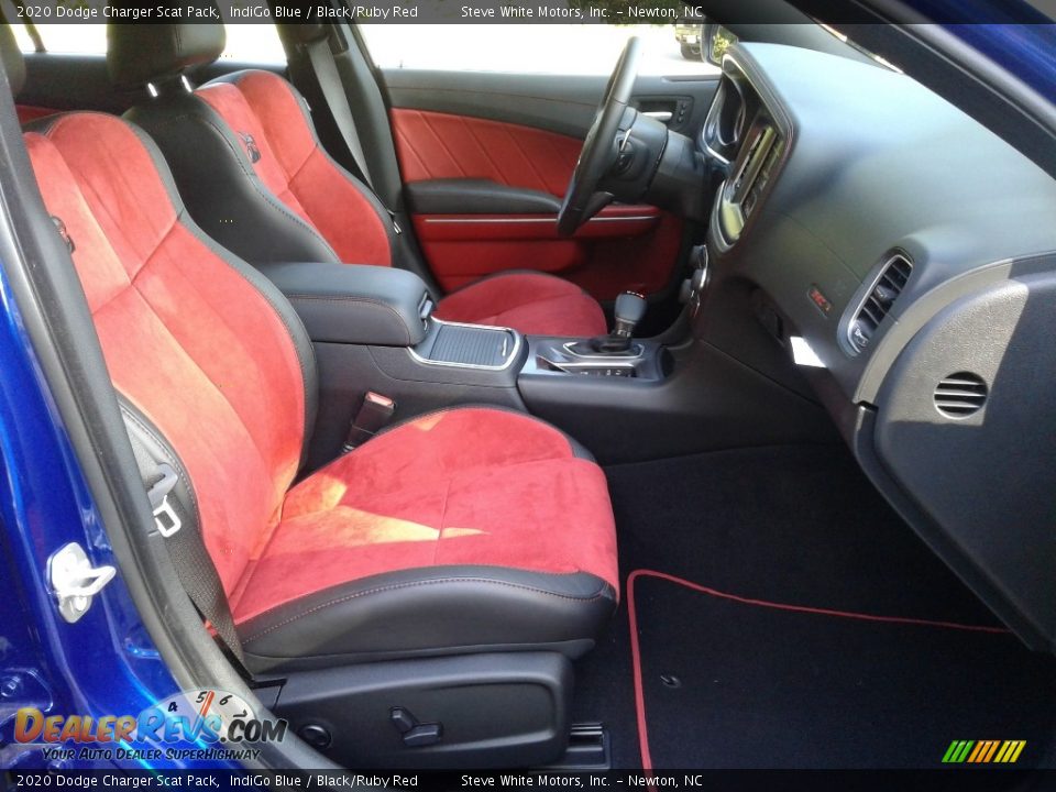 2020 Dodge Charger Scat Pack IndiGo Blue / Black/Ruby Red Photo #17