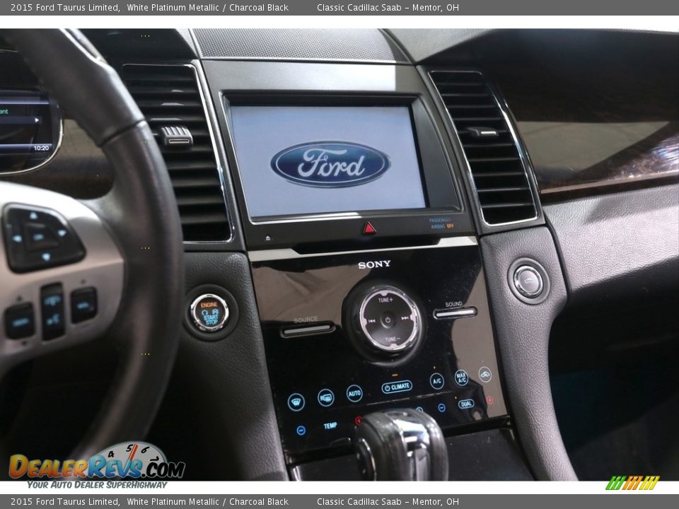 2015 Ford Taurus Limited White Platinum Metallic / Charcoal Black Photo #10