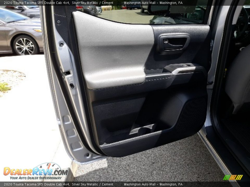 2020 Toyota Tacoma SR5 Double Cab 4x4 Silver Sky Metallic / Cement Photo #29