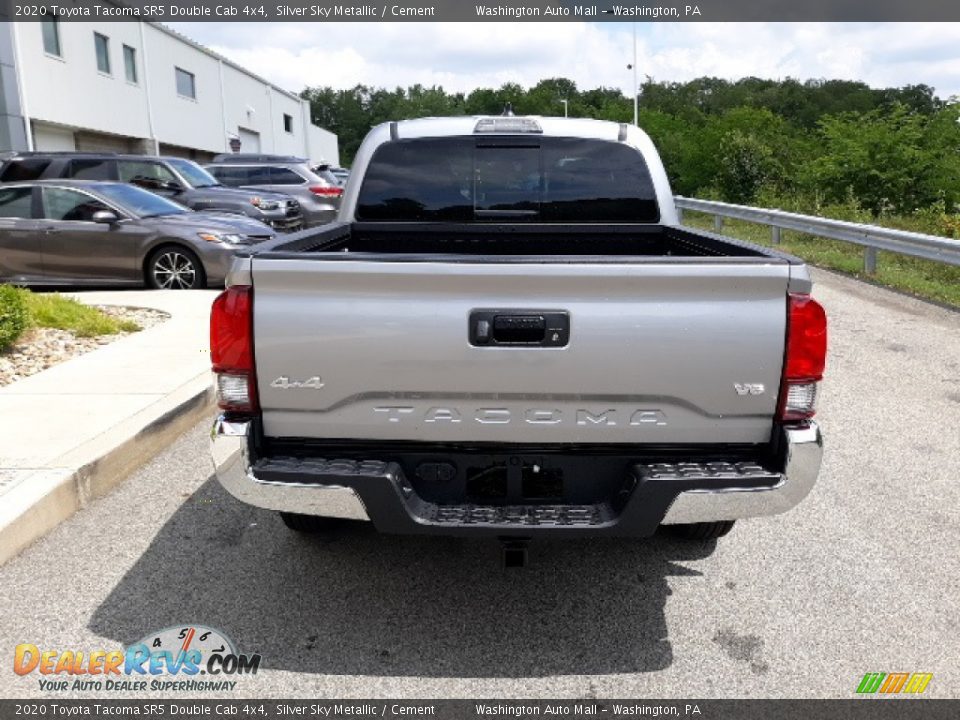 2020 Toyota Tacoma SR5 Double Cab 4x4 Silver Sky Metallic / Cement Photo #35