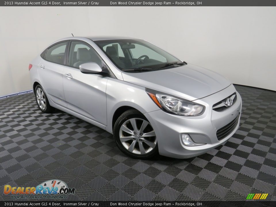 2013 Hyundai Accent GLS 4 Door Ironman Silver / Gray Photo #3