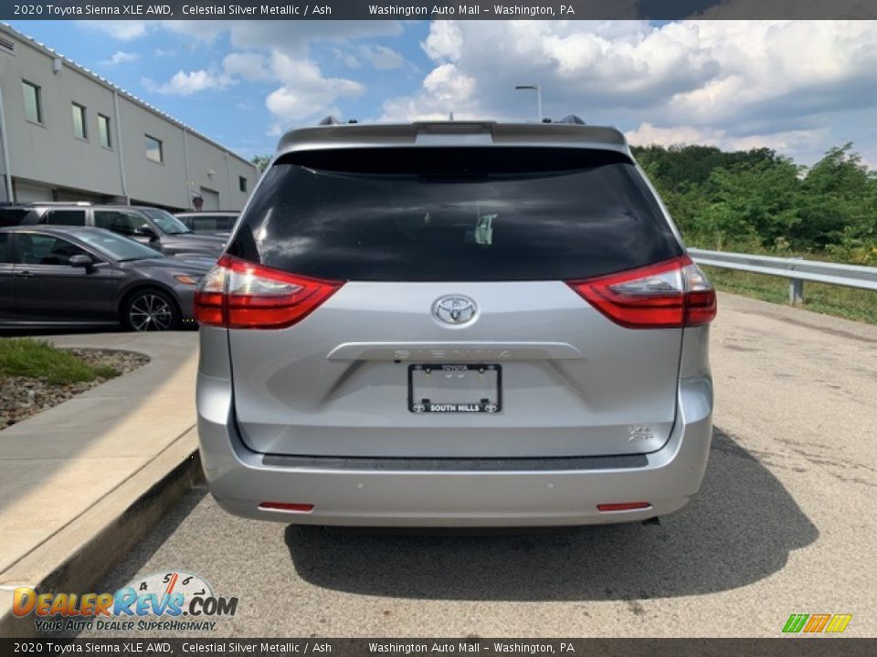 2020 Toyota Sienna XLE AWD Celestial Silver Metallic / Ash Photo #34