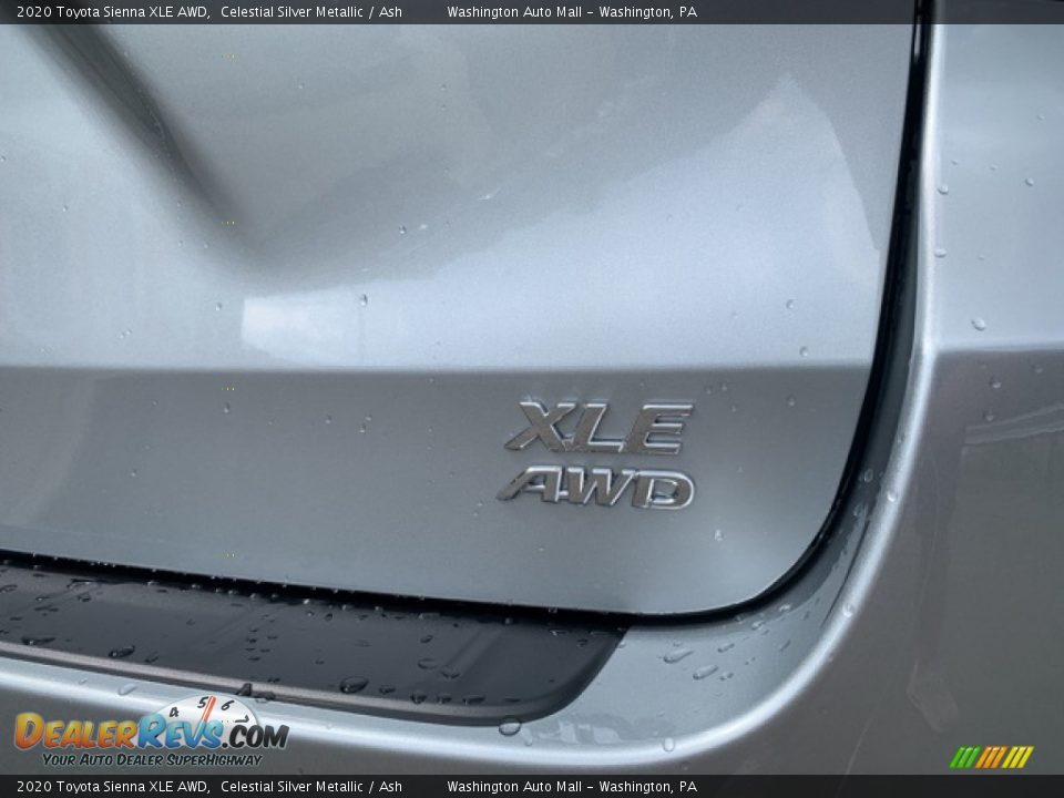 2020 Toyota Sienna XLE AWD Celestial Silver Metallic / Ash Photo #36