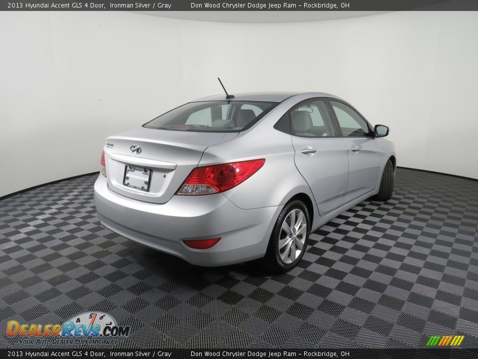 2013 Hyundai Accent GLS 4 Door Ironman Silver / Gray Photo #14