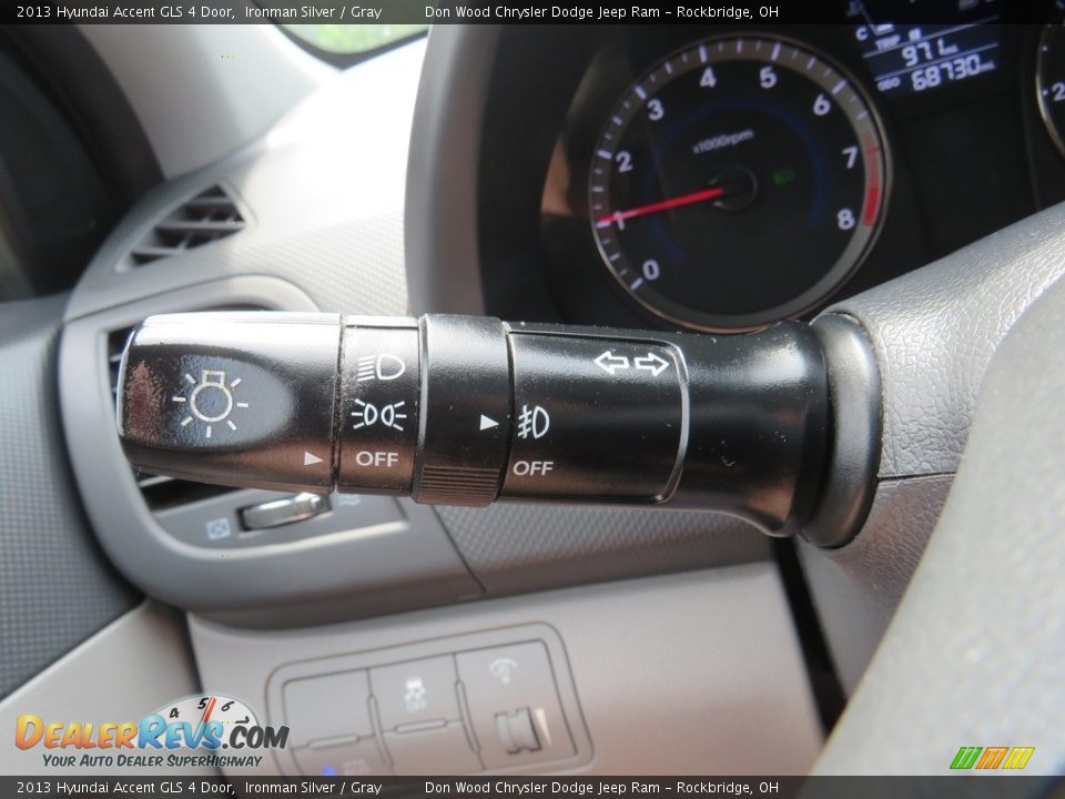 2013 Hyundai Accent GLS 4 Door Ironman Silver / Gray Photo #21