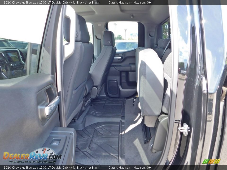 2020 Chevrolet Silverado 1500 LT Double Cab 4x4 Black / Jet Black Photo #27