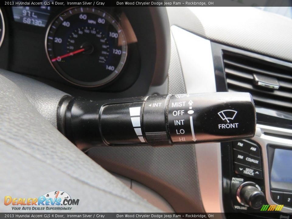 2013 Hyundai Accent GLS 4 Door Ironman Silver / Gray Photo #24