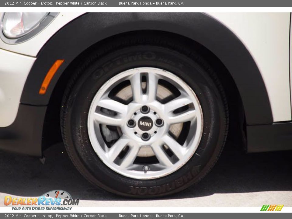 2012 Mini Cooper Hardtop Pepper White / Carbon Black Photo #30