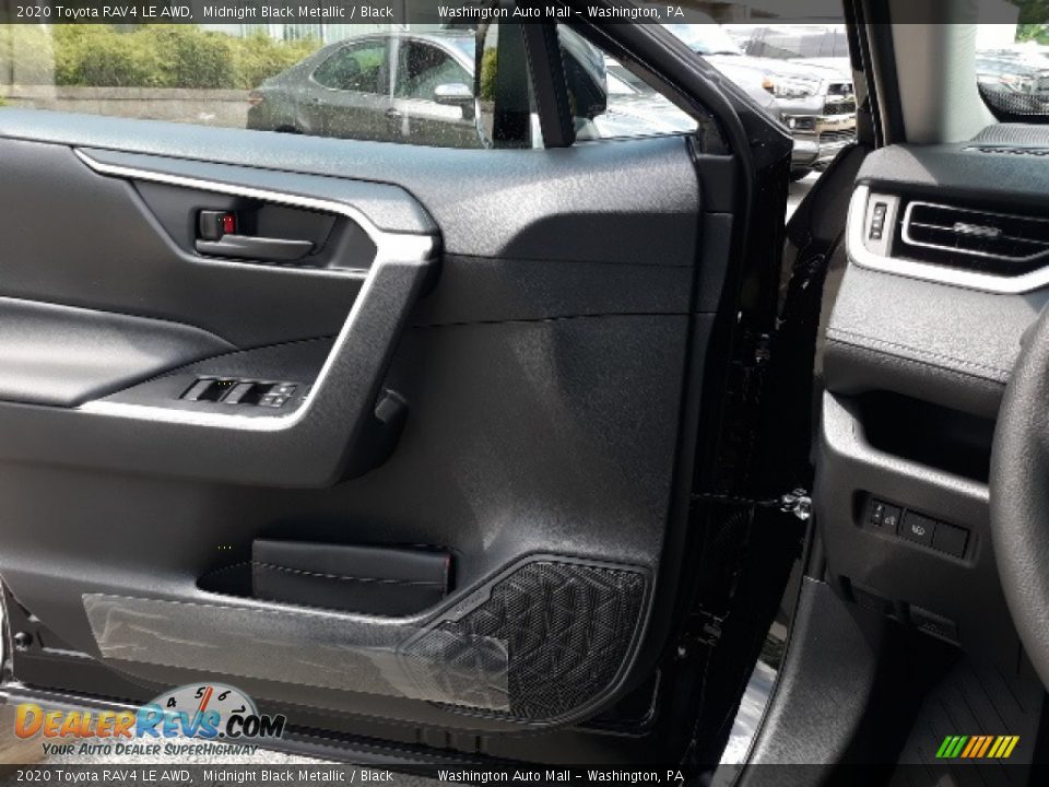 2020 Toyota RAV4 LE AWD Midnight Black Metallic / Black Photo #7