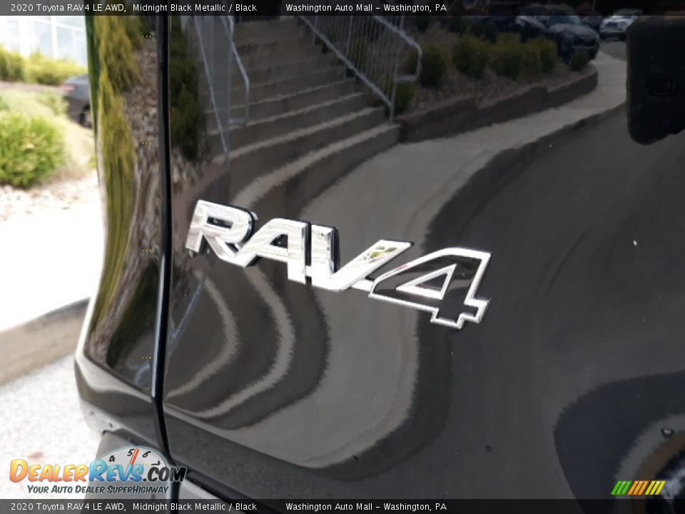 2020 Toyota RAV4 LE AWD Midnight Black Metallic / Black Photo #35