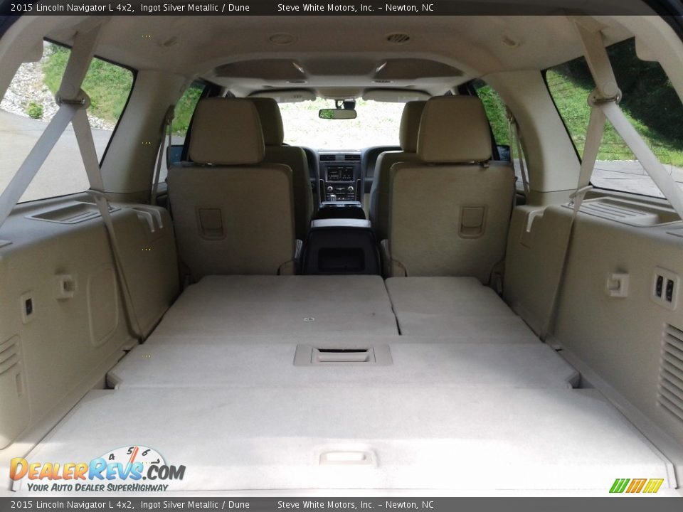 2015 Lincoln Navigator L 4x2 Trunk Photo #20