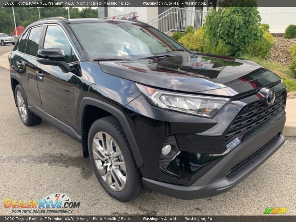 2020 Toyota RAV4 XLE Premium AWD Midnight Black Metallic / Black Photo #31