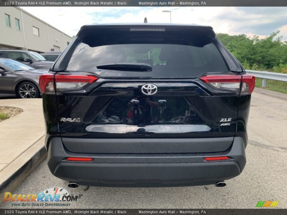 2020 Toyota RAV4 XLE Premium AWD Midnight Black Metallic / Black Photo #34