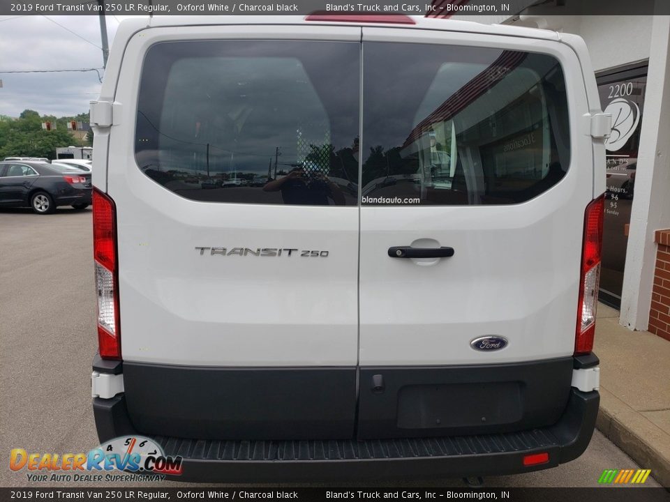 2019 Ford Transit Van 250 LR Regular Oxford White / Charcoal black Photo #20