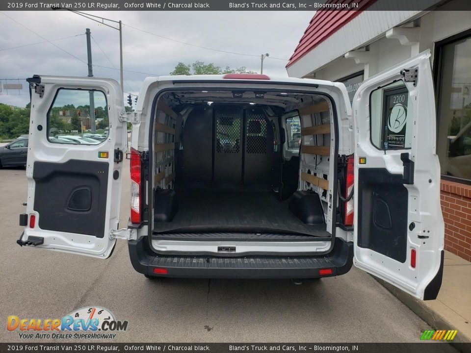 2019 Ford Transit Van 250 LR Regular Oxford White / Charcoal black Photo #21