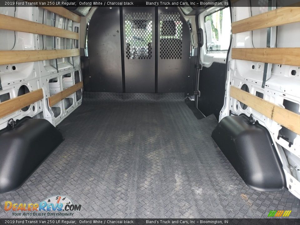 2019 Ford Transit Van 250 LR Regular Oxford White / Charcoal black Photo #22