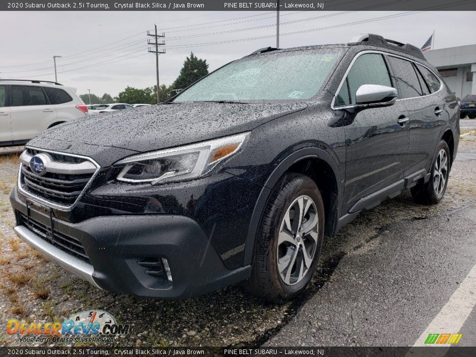 Front 3/4 View of 2020 Subaru Outback 2.5i Touring Photo #2