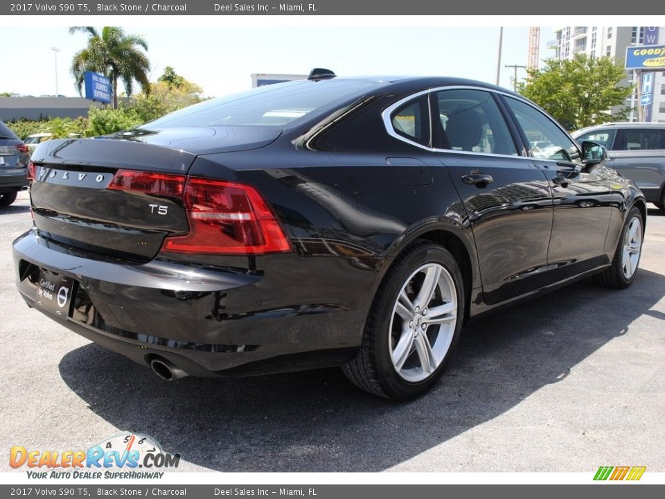 2017 Volvo S90 T5 Black Stone / Charcoal Photo #10