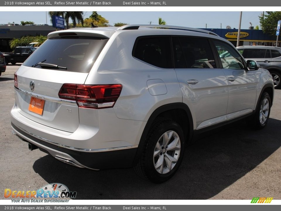 2018 Volkswagen Atlas SEL Reflex Silver Metallic / Titan Black Photo #9