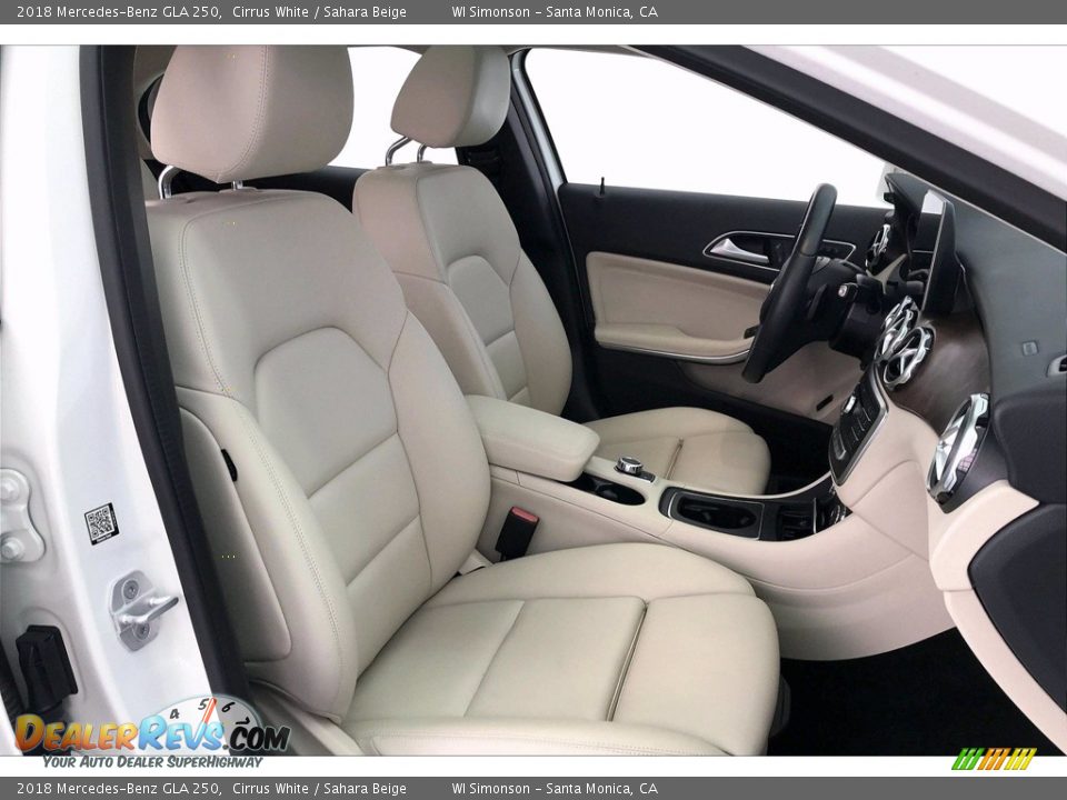 2018 Mercedes-Benz GLA 250 Cirrus White / Sahara Beige Photo #6