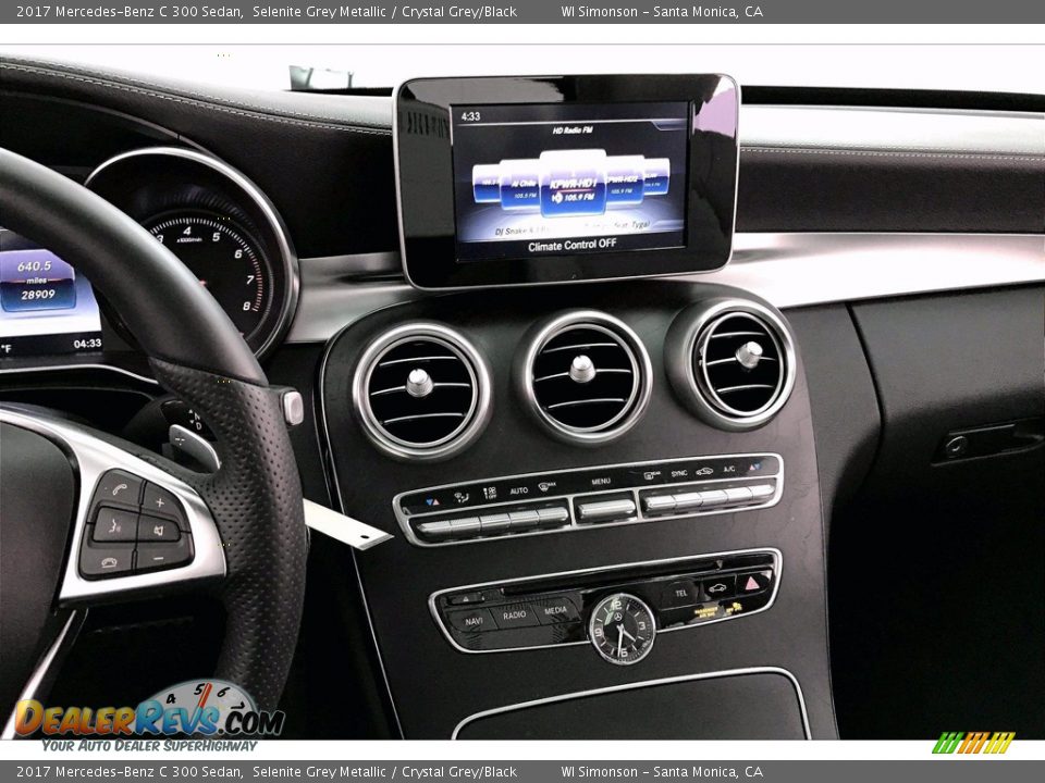 2017 Mercedes-Benz C 300 Sedan Selenite Grey Metallic / Crystal Grey/Black Photo #5