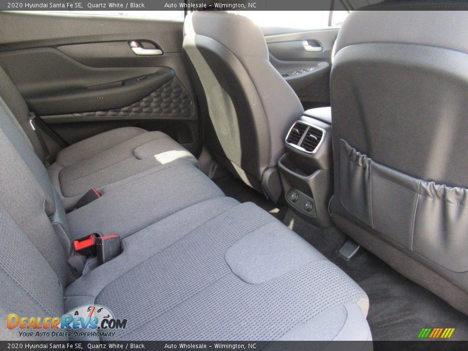 2020 Hyundai Santa Fe SE Quartz White / Black Photo #13