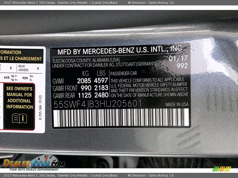 2017 Mercedes-Benz C 300 Sedan Selenite Grey Metallic / Crystal Grey/Black Photo #24