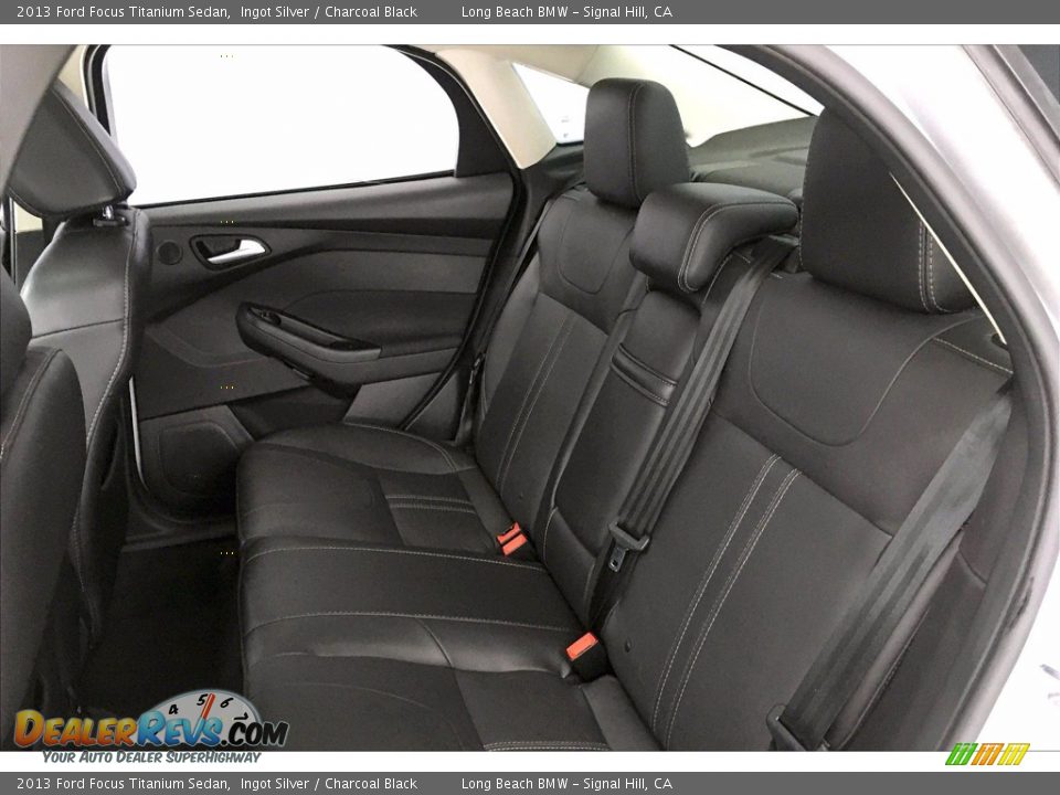 2013 Ford Focus Titanium Sedan Ingot Silver / Charcoal Black Photo #30