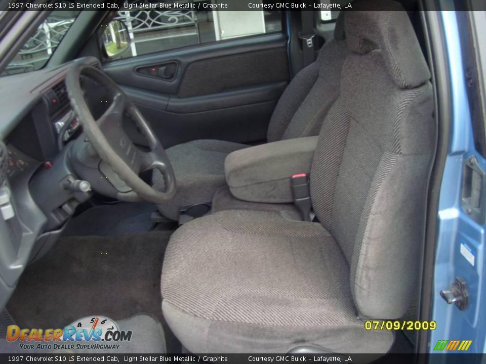1997 Chevrolet S10 LS Extended Cab Light Stellar Blue Metallic / Graphite Photo #4