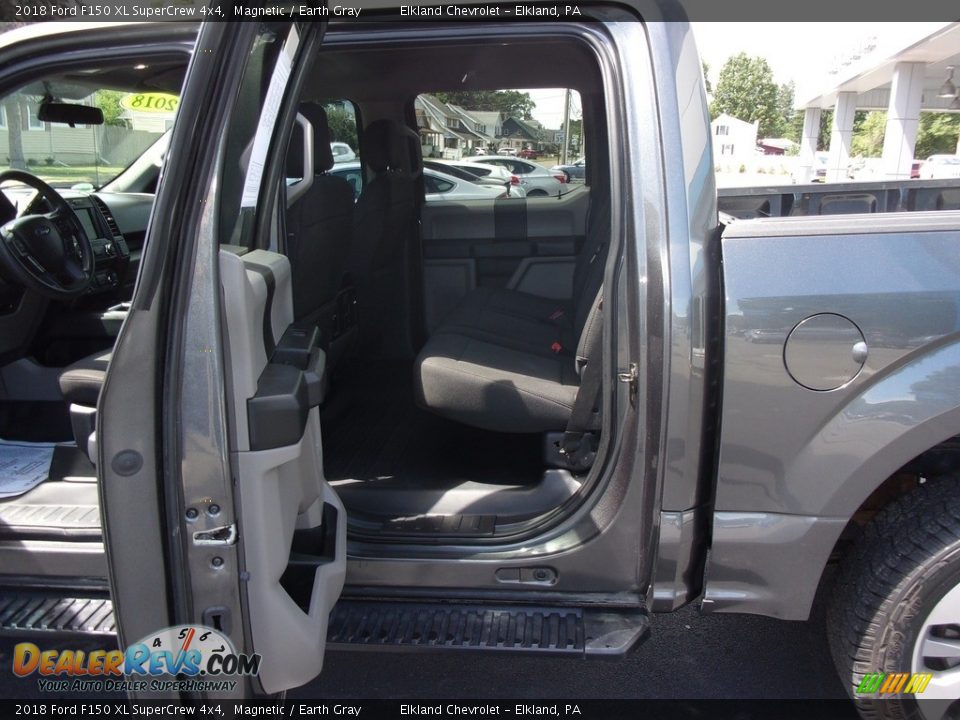 2018 Ford F150 XL SuperCrew 4x4 Magnetic / Earth Gray Photo #13