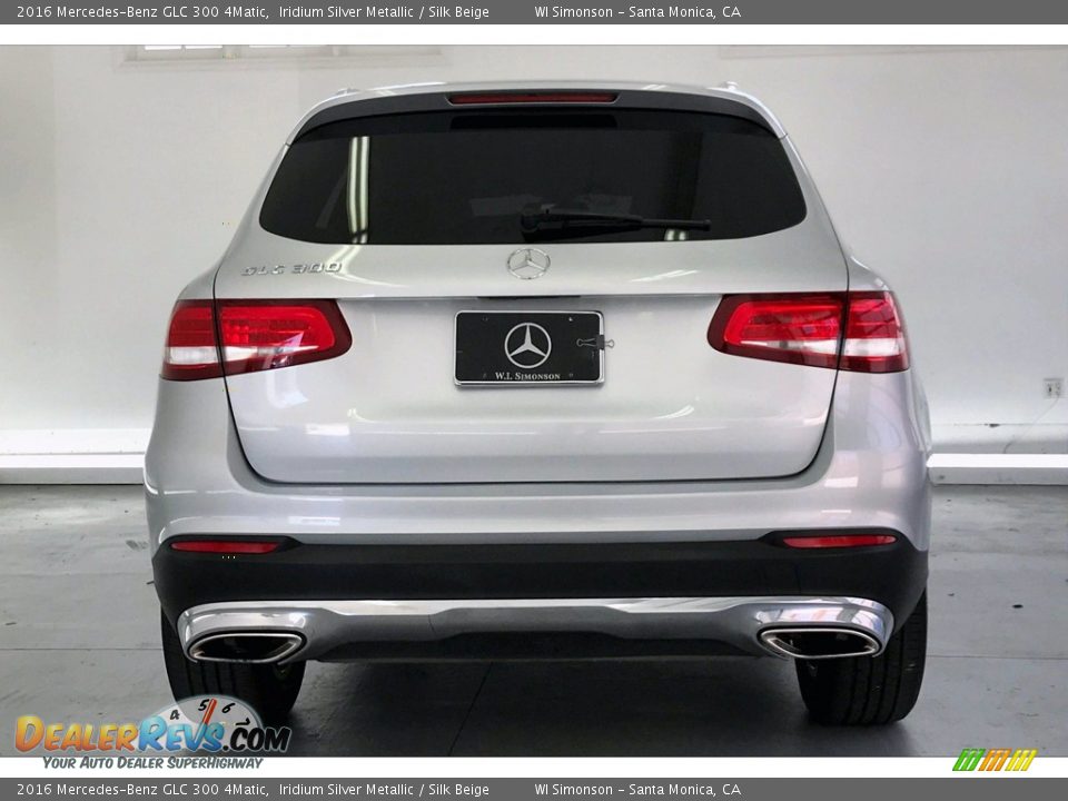 2016 Mercedes-Benz GLC 300 4Matic Iridium Silver Metallic / Silk Beige Photo #3