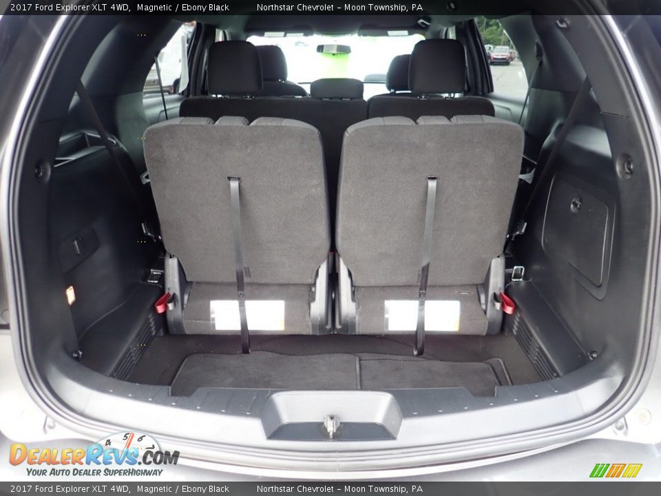 2017 Ford Explorer XLT 4WD Magnetic / Ebony Black Photo #7