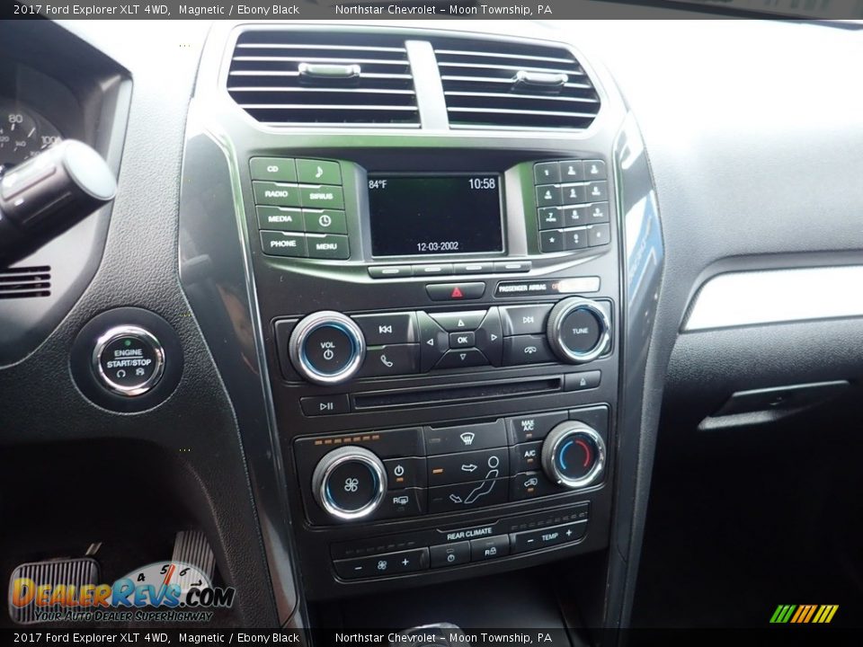 2017 Ford Explorer XLT 4WD Magnetic / Ebony Black Photo #27