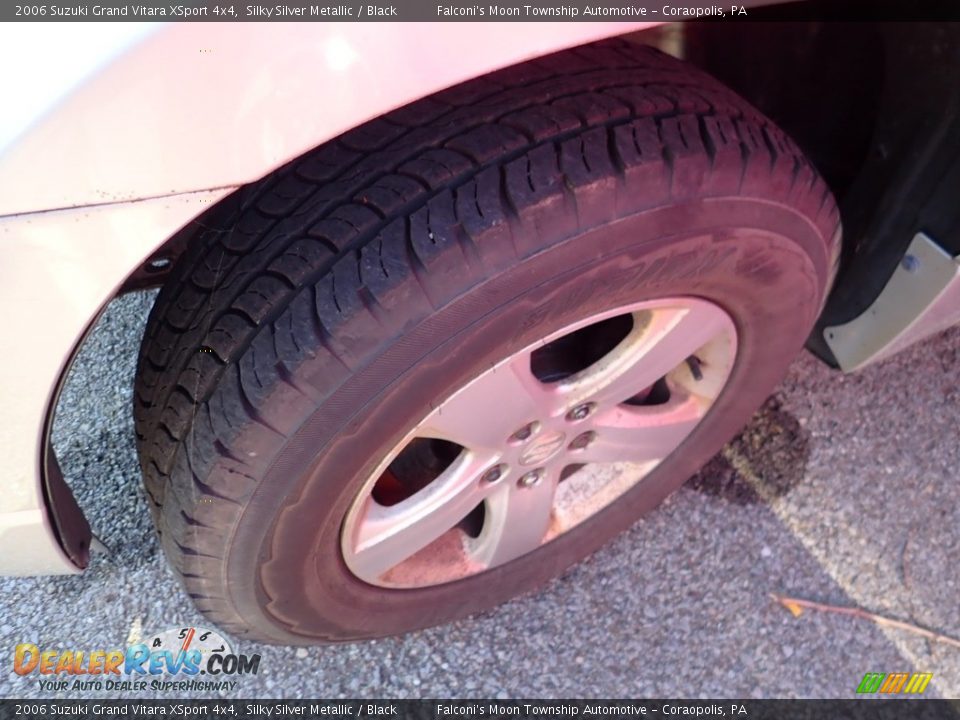 2006 Suzuki Grand Vitara XSport 4x4 Silky Silver Metallic / Black Photo #2